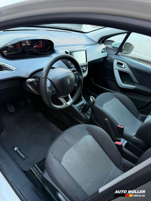 Foto Miniatura Peugeot 208 Active Pack 1.5 2014