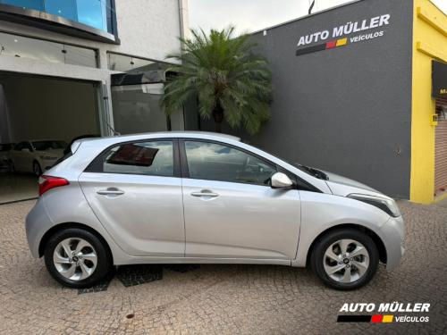 Foto Miniatura Hyundai HB 20 Comfort plus 1.6 autom&aacute;tico 2016