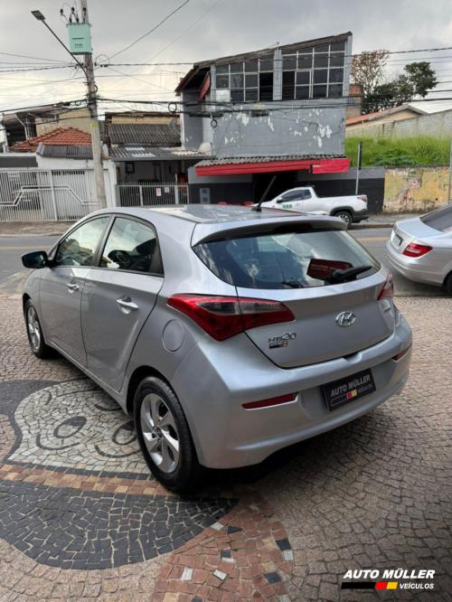 Foto Miniatura Hyundai HB 20 Comfort plus 1.6 autom&aacute;tico 2016